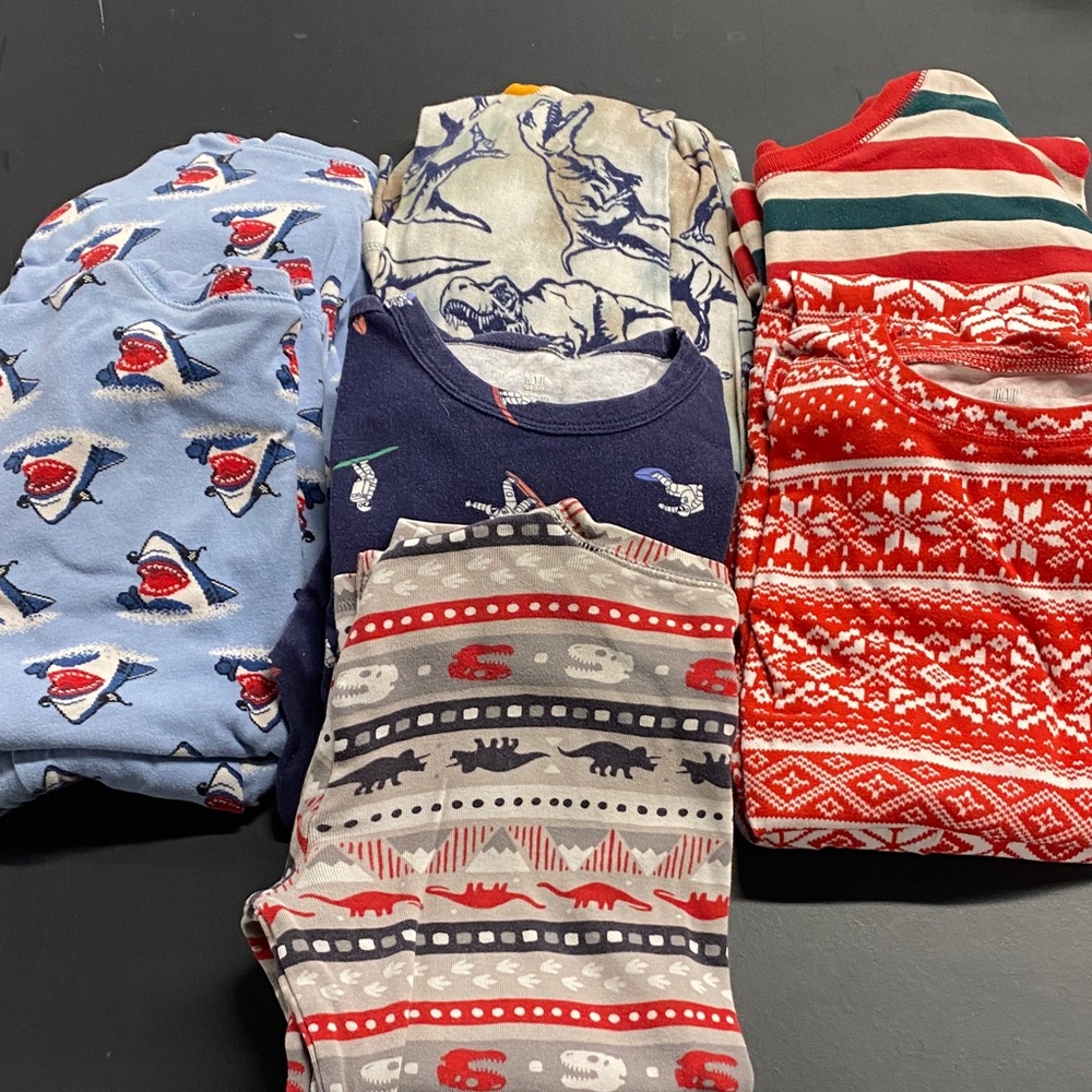 GAP kids Organically grown pajamas size 14 boys